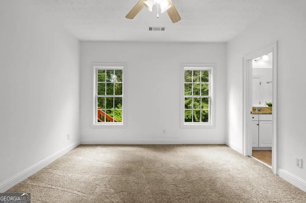 285 Huckaby RD Brooks, GA 30205