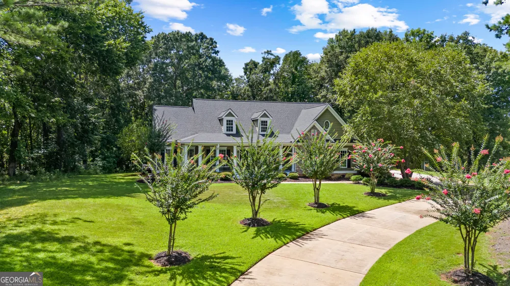 285 Huckaby RD Brooks, GA 30205