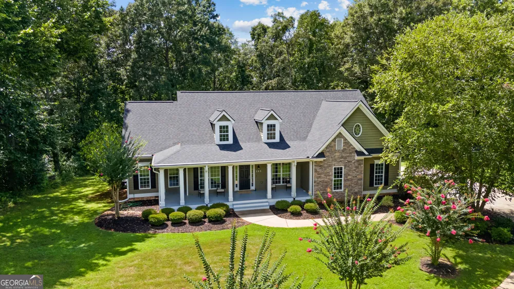 285 Huckaby RD Brooks, GA 30205