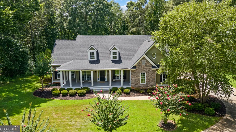 285 Huckaby RD Brooks, GA 30205