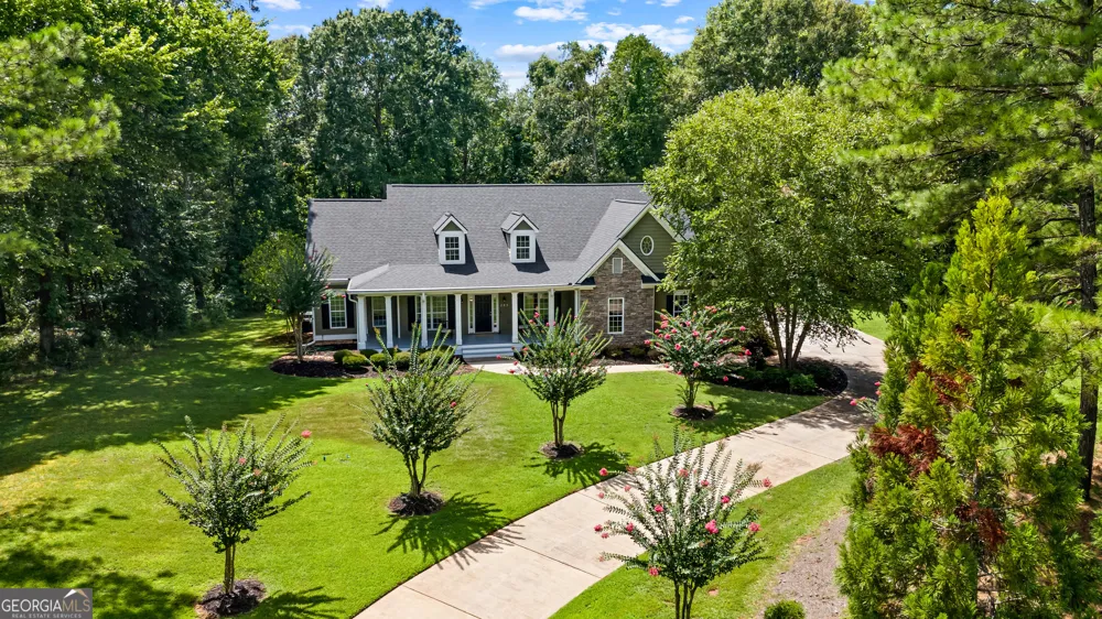285 Huckaby RD Brooks, GA 30205