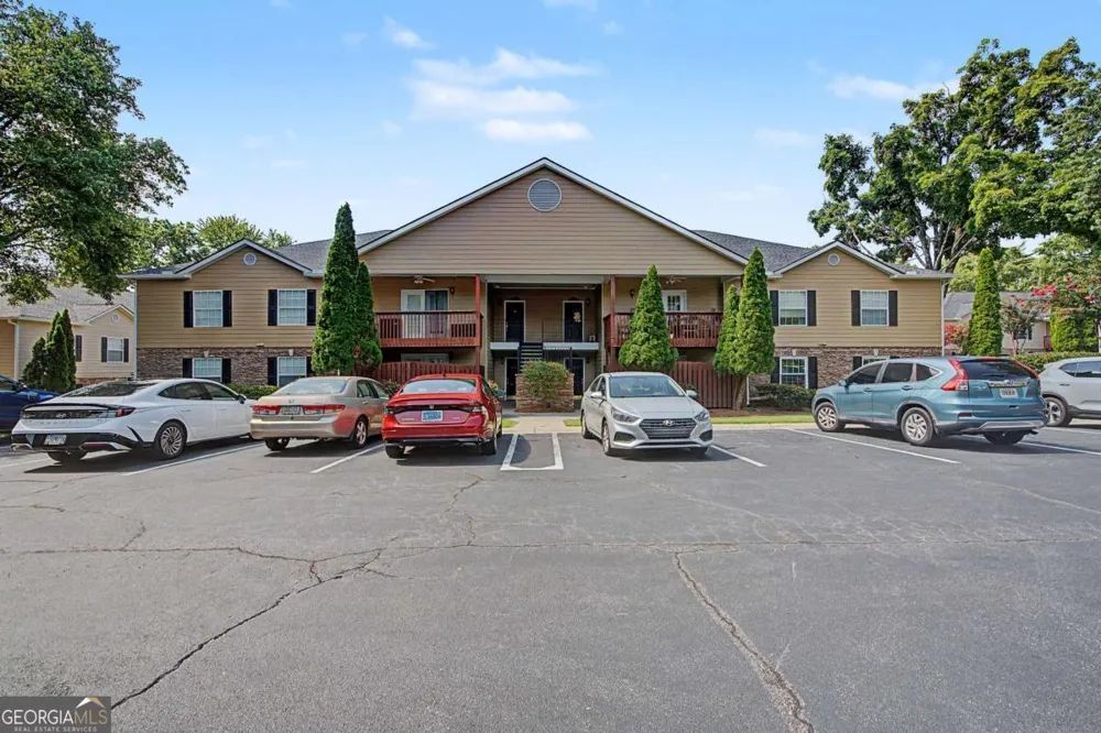 706 Brighton PT Sandy Springs, GA 30328
