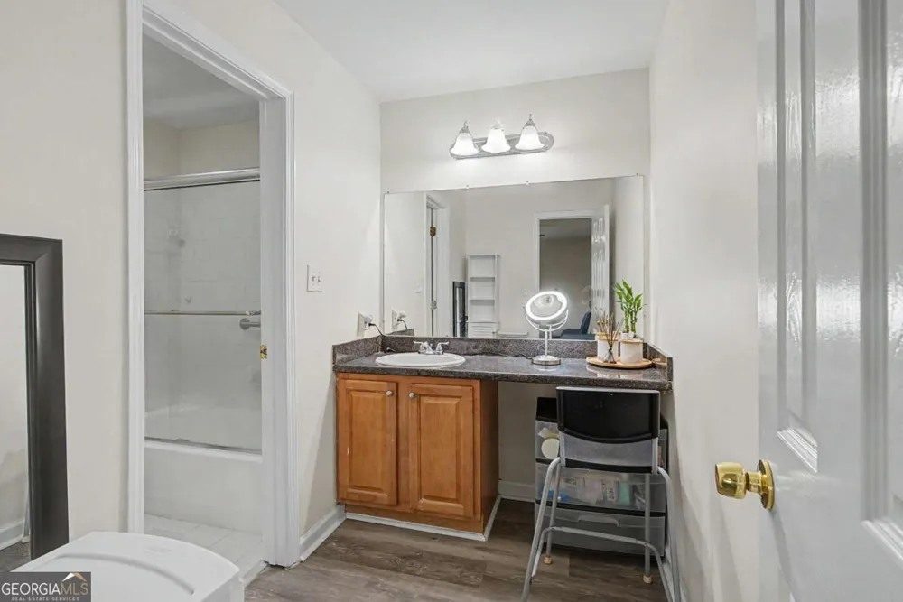 706 Brighton PT Sandy Springs, GA 30328