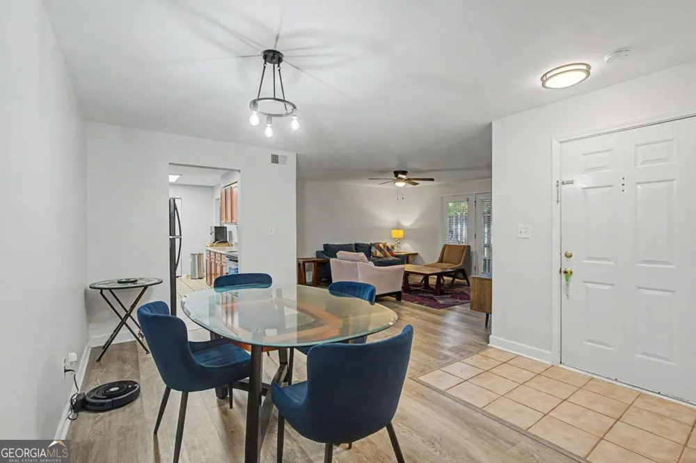 706 Brighton PT Sandy Springs, GA 30328