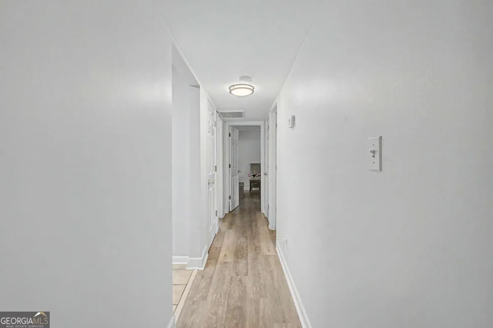 706 Brighton PT Sandy Springs, GA 30328