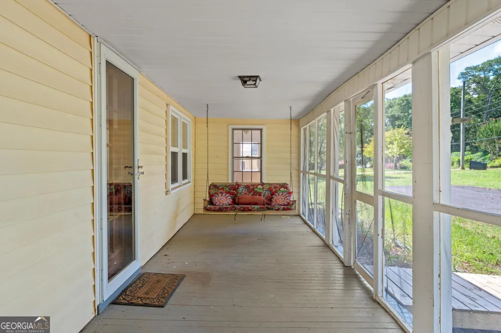 176 Midland ST Williamson, GA 30292