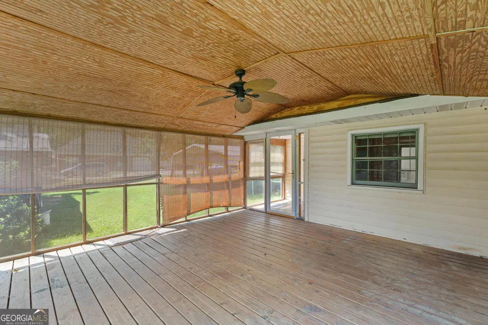 176 Midland ST Williamson, GA 30292