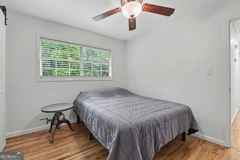 2216 Chestnut Log DR Lithia Springs, GA 30122