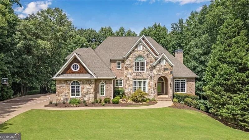 2140 Tee DR Braselton, GA 30517