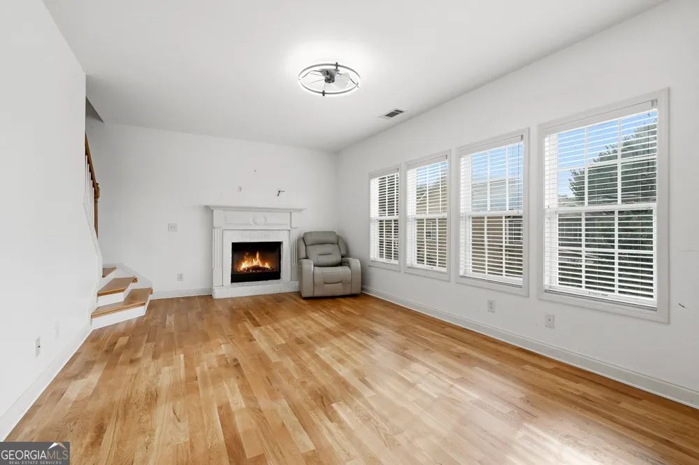 6911 Pierless AVE Sugar Hill, GA 30518