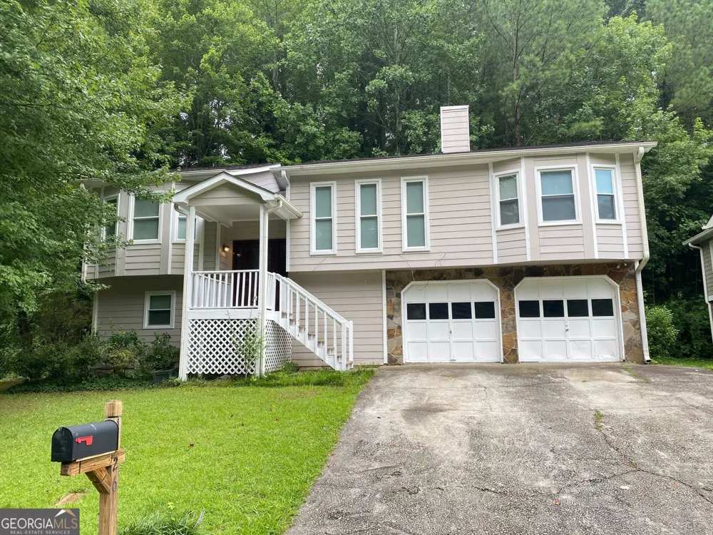 1326 Williamsburg LN Norcross, GA 30093