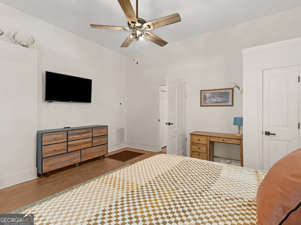 165 Crowder ST Barnesville, GA 30204