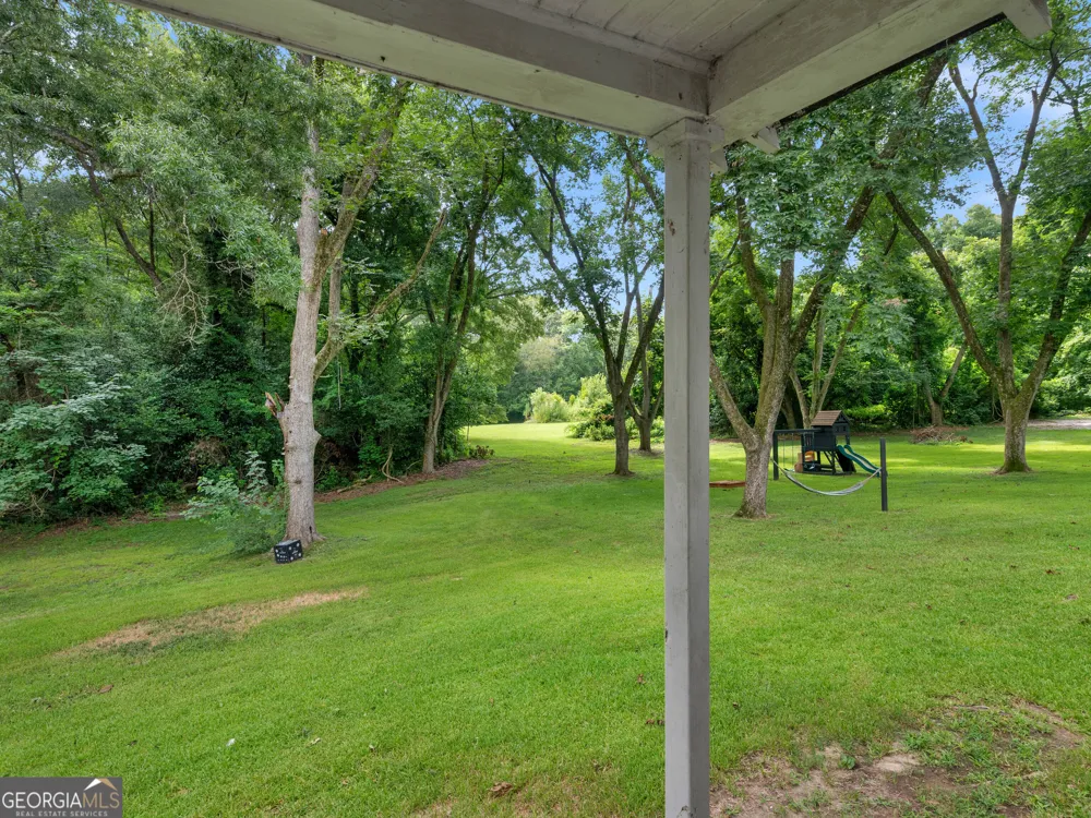 165 Crowder ST Barnesville, GA 30204
