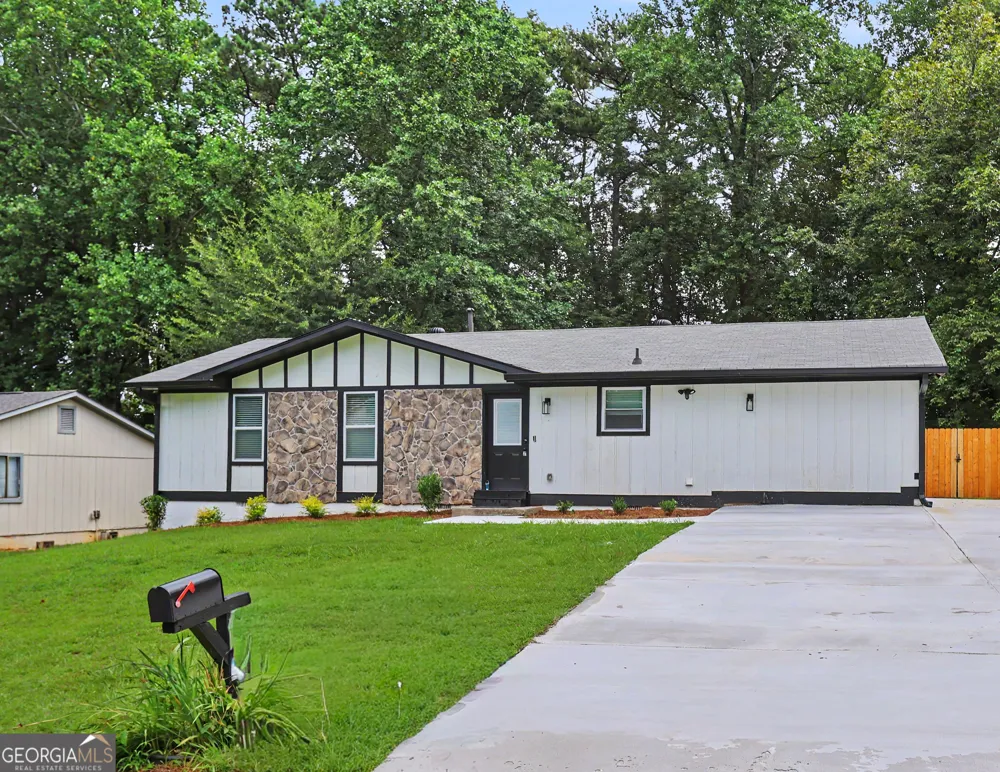 2535 Rhoanoke DR Duluth, GA 30096