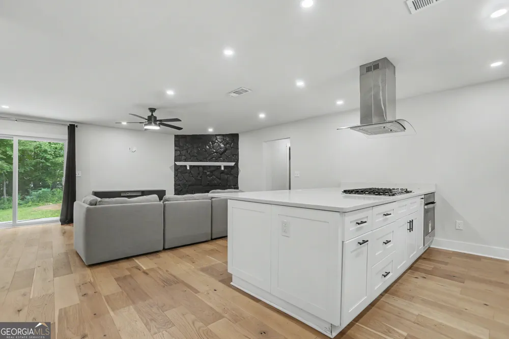 2535 Rhoanoke DR Duluth, GA 30096