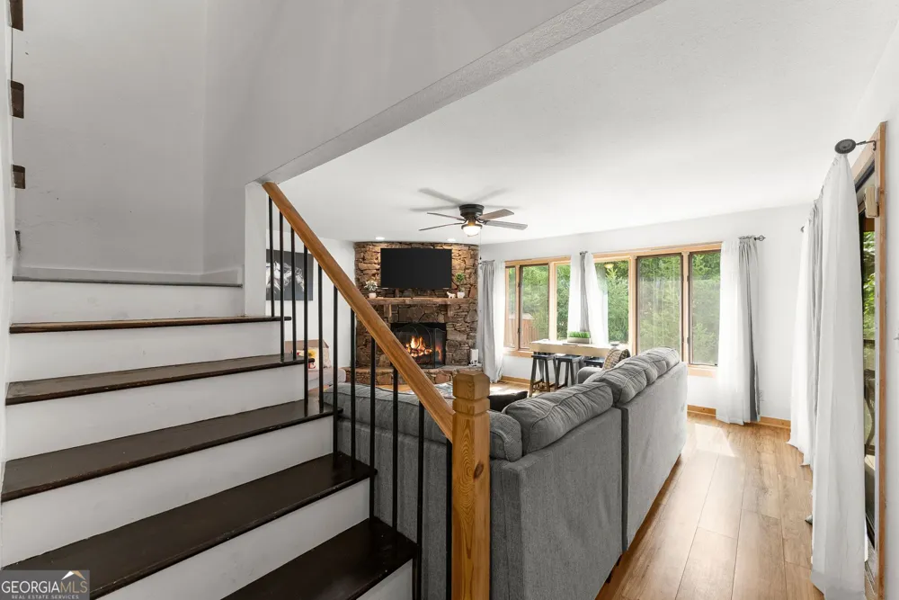 327 Brucken Strasse Helen, GA 30545