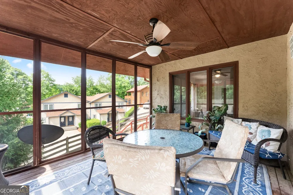 327 Brucken Strasse Helen, GA 30545