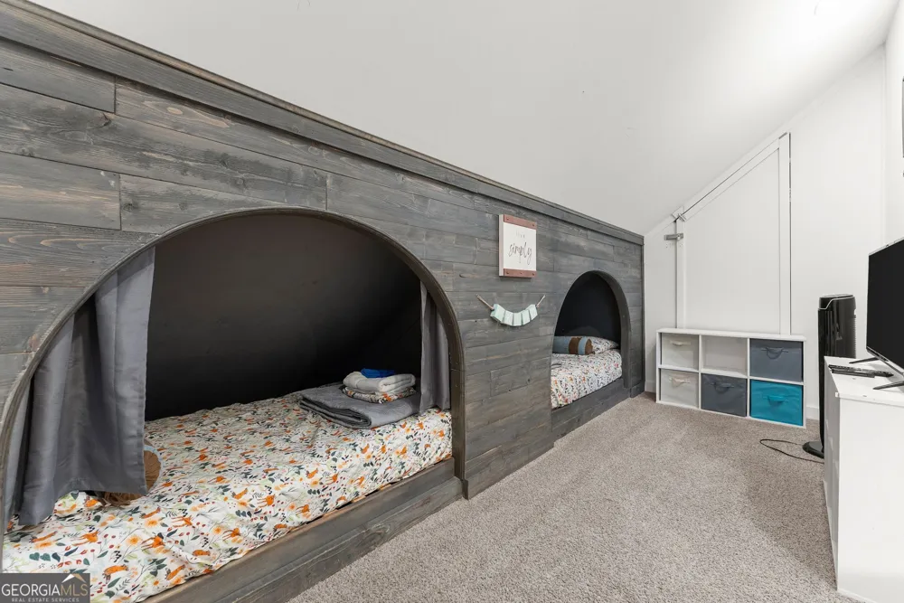 327 Brucken Strasse Helen, GA 30545