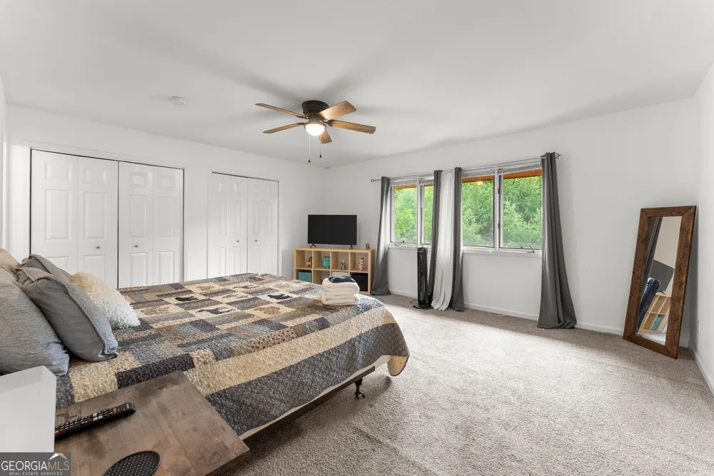 327 Brucken Strasse Helen, GA 30545