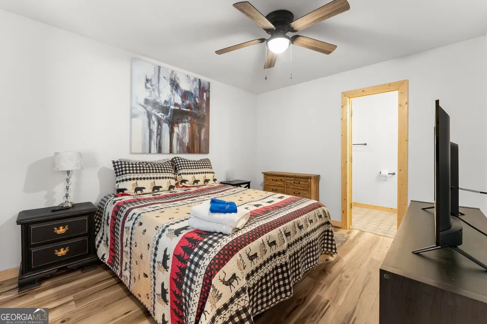 327 Brucken Strasse Helen, GA 30545
