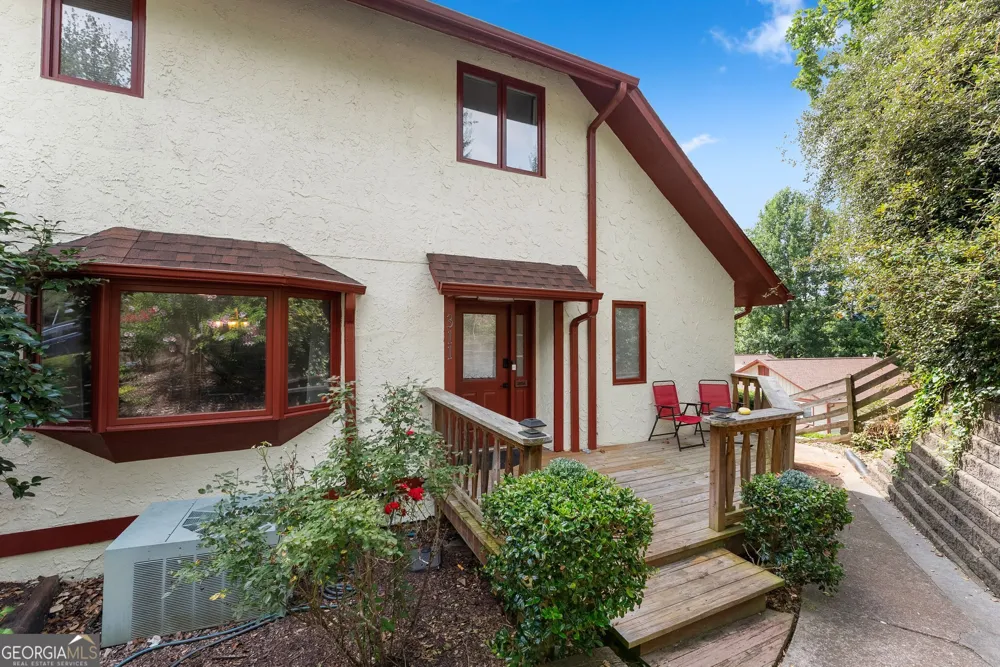 327 Brucken Strasse Helen, GA 30545