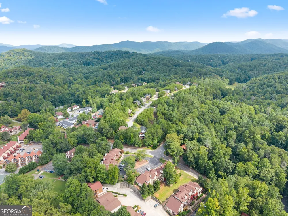 327 Brucken Strasse Helen, GA 30545