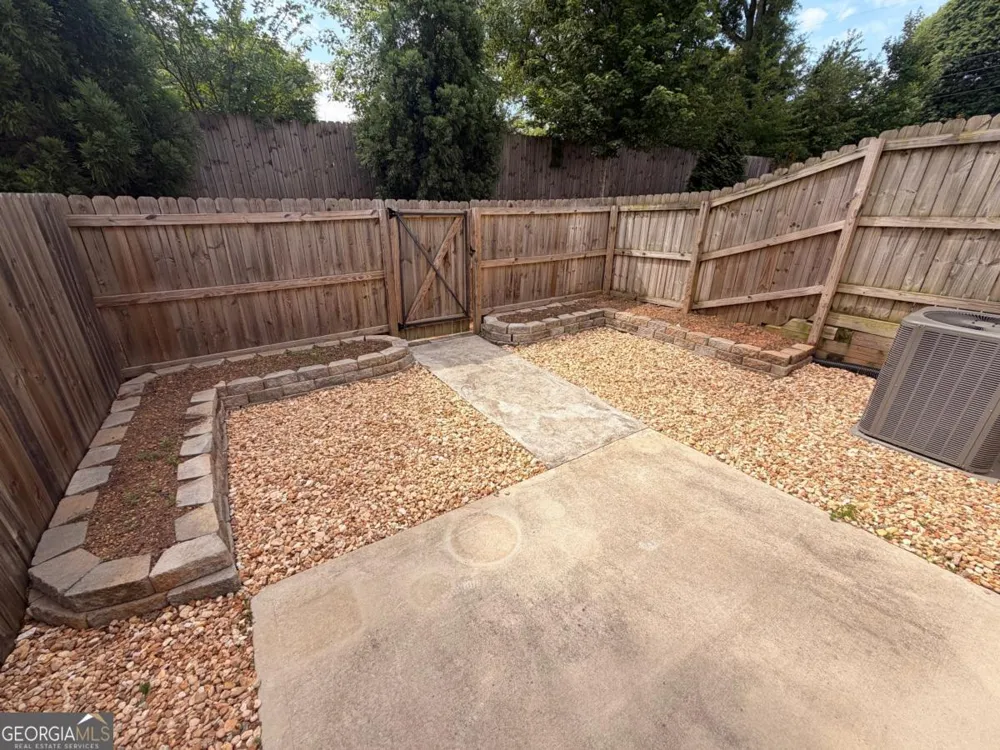 14 Steelwood CT Winder, GA 30680