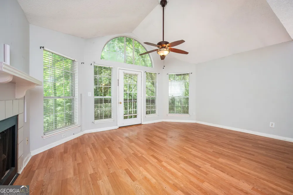 915 Wentworth CT Johns Creek, GA 30022
