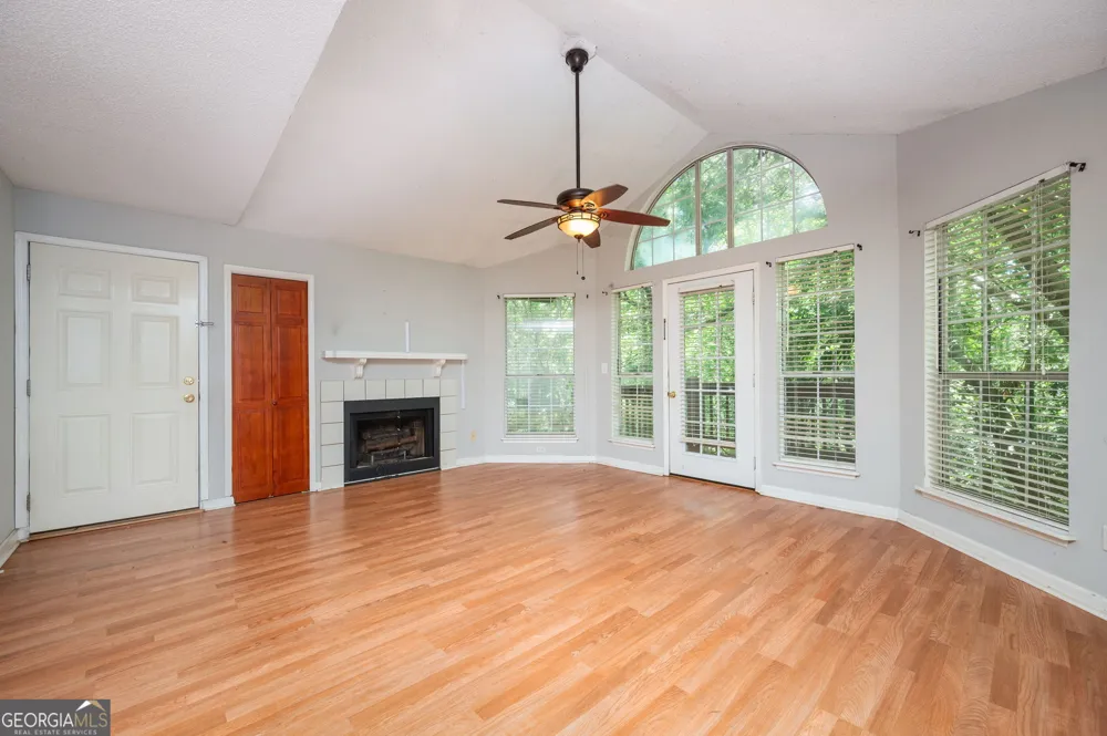 915 Wentworth CT Johns Creek, GA 30022