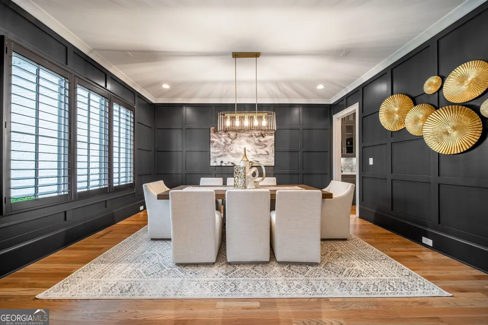 5720 Riverside DR Atlanta, GA 30327