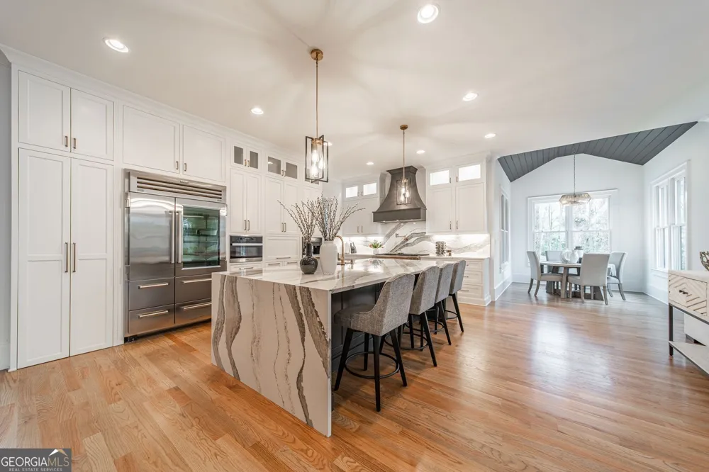5720 Riverside DR Atlanta, GA 30327