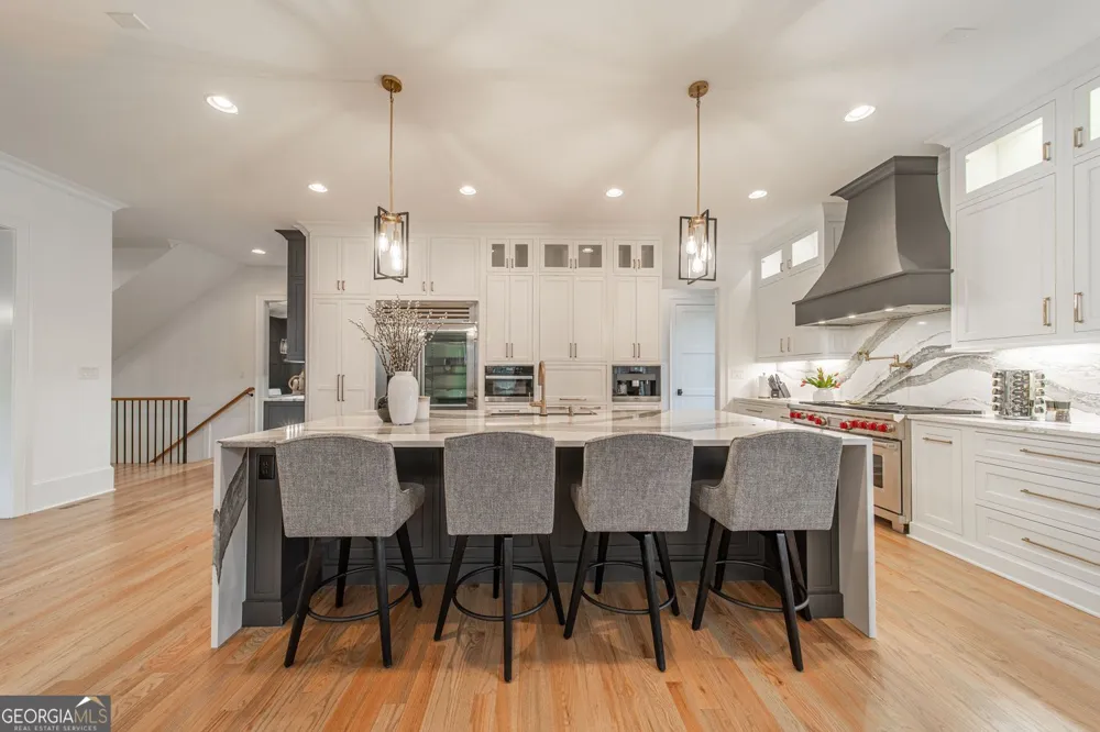5720 Riverside DR Atlanta, GA 30327