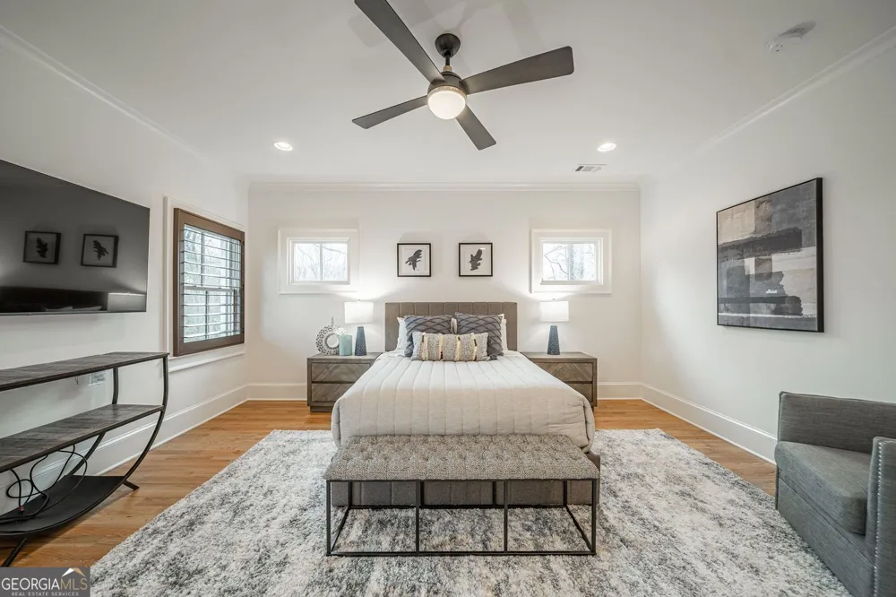 5720 Riverside DR Atlanta, GA 30327