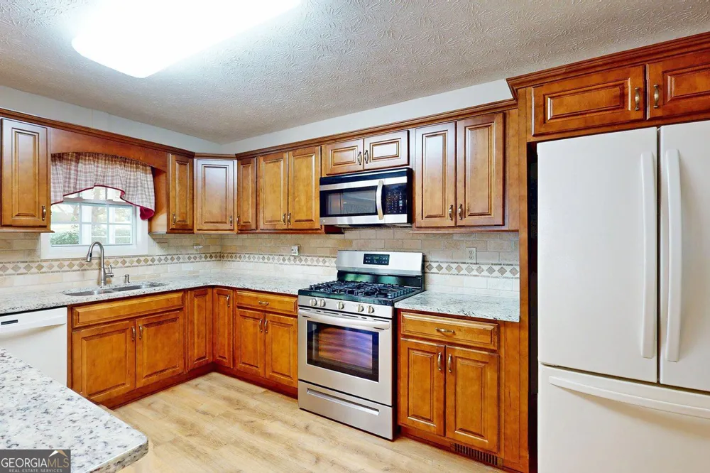 3015 Seagull DR Duluth, GA 30096