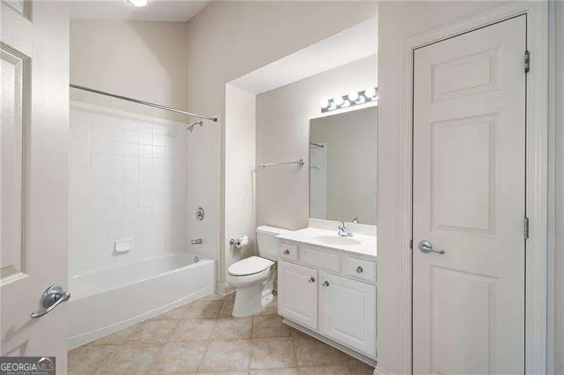 5276 Stone Village CIR Kennesaw, GA 30152