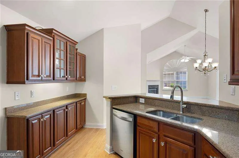 5276 Stone Village CIR Kennesaw, GA 30152