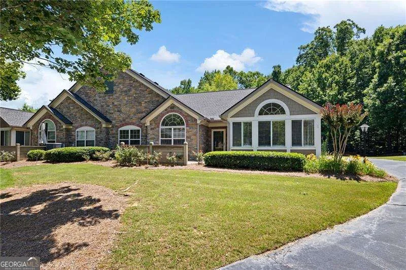 5276 Stone Village CIR Kennesaw, GA 30152
