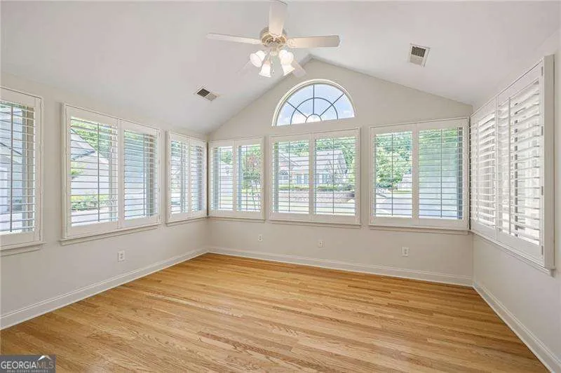 5276 Stone Village CIR Kennesaw, GA 30152