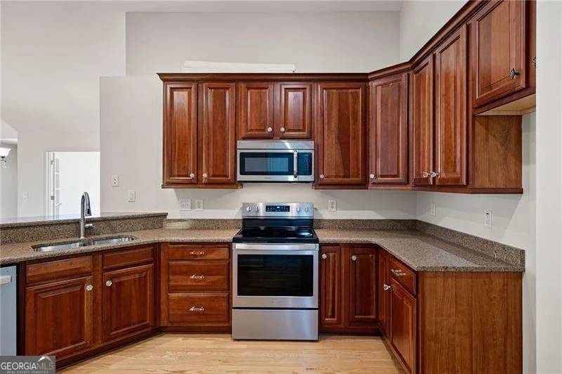 5276 Stone Village CIR Kennesaw, GA 30152