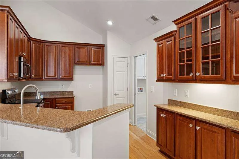 5276 Stone Village CIR Kennesaw, GA 30152