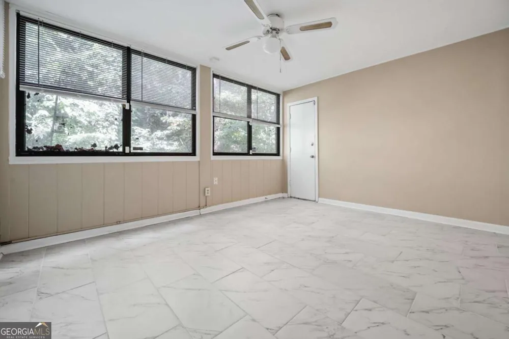 141 Amherst PL NW Atlanta, GA 30327