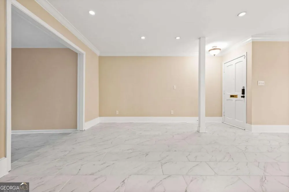 141 Amherst PL NW Atlanta, GA 30327