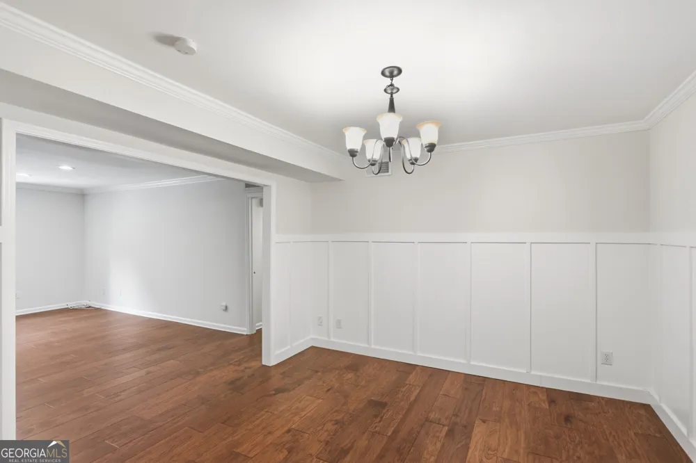 53 Chaumont SQ NW Atlanta, GA 30327
