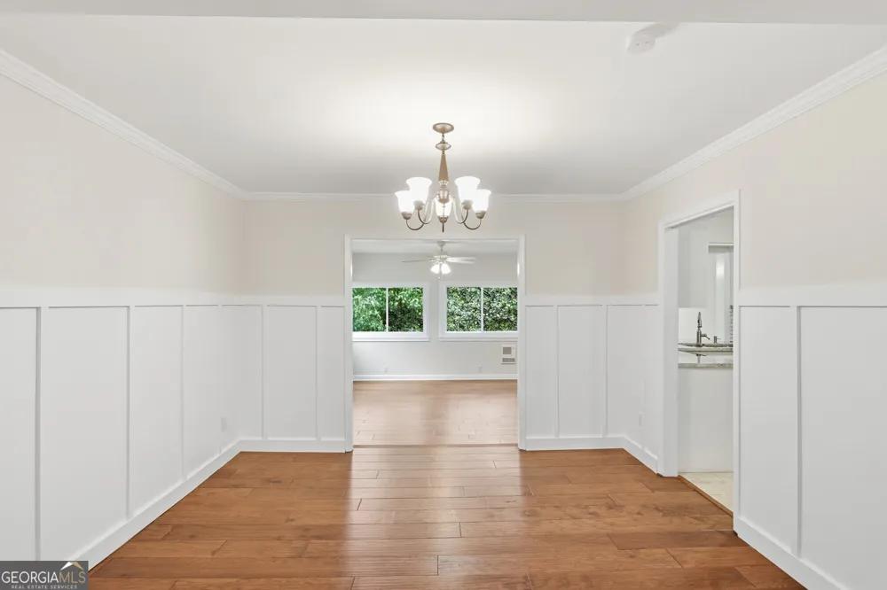 53 Chaumont SQ NW Atlanta, GA 30327