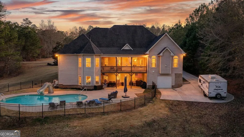 32 River Rapids DR Forsyth, GA 31029