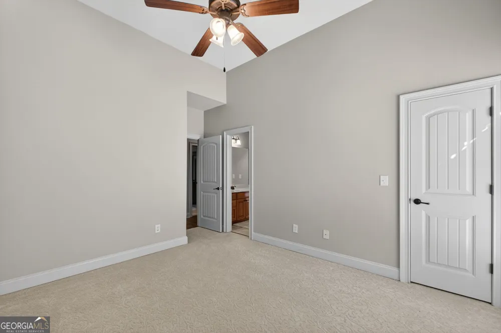 32 River Rapids DR Forsyth, GA 31029