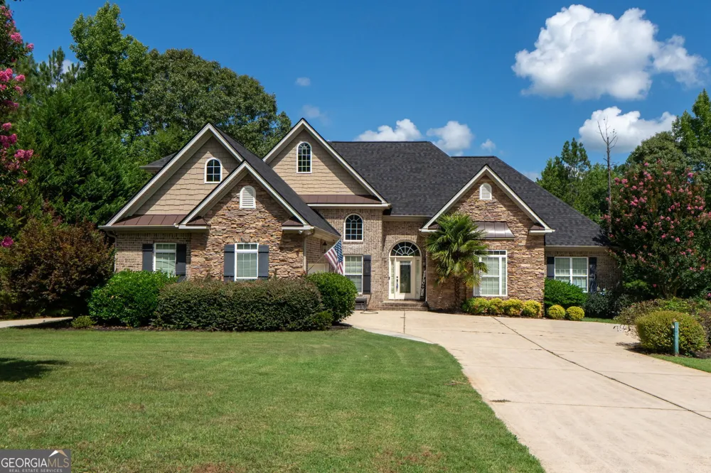 32 River Rapids DR Forsyth, GA 31029