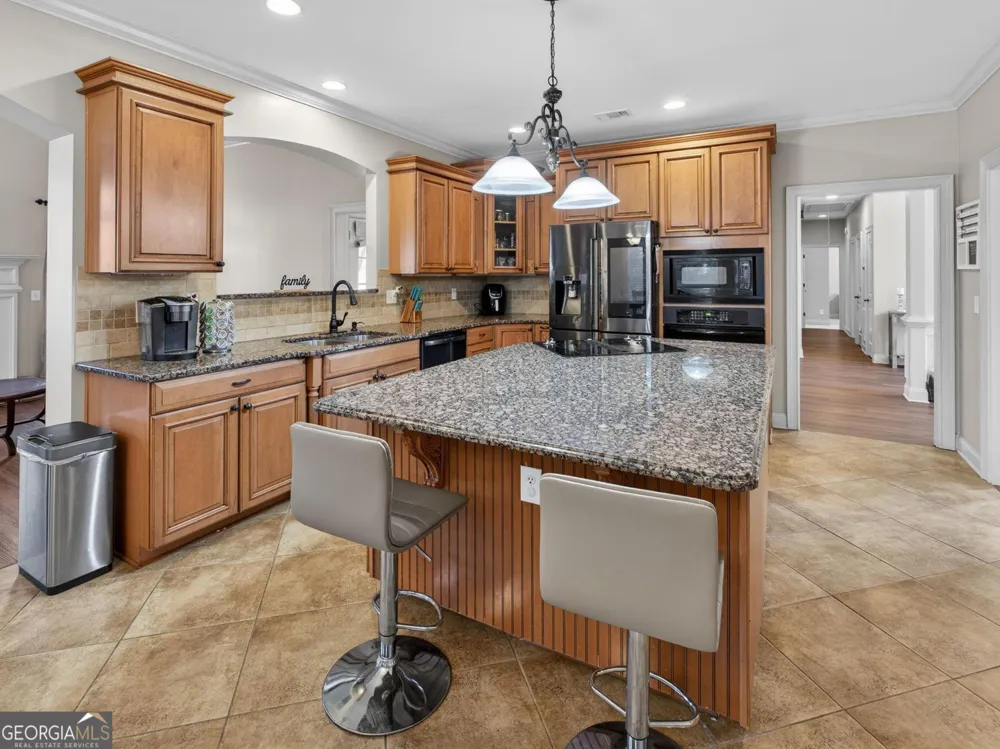 32 River Rapids DR Forsyth, GA 31029