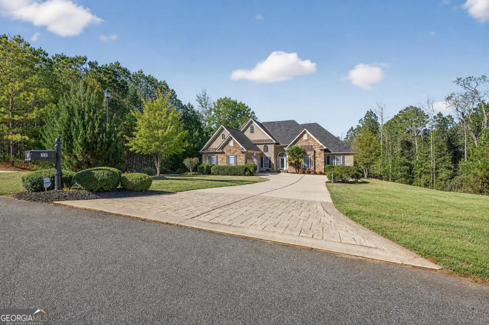 32 River Rapids DR Forsyth, GA 31029