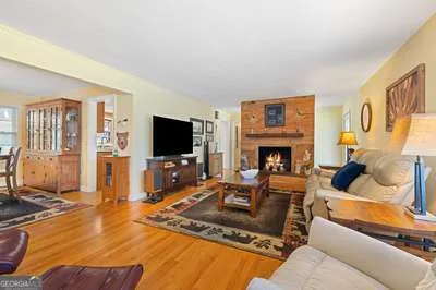 1654 Myers Chapel RD Hayesville, NC 28904